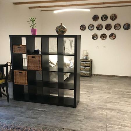 شقة لا نوفيل  في Studio Tati المظهر الخارجي الصورة